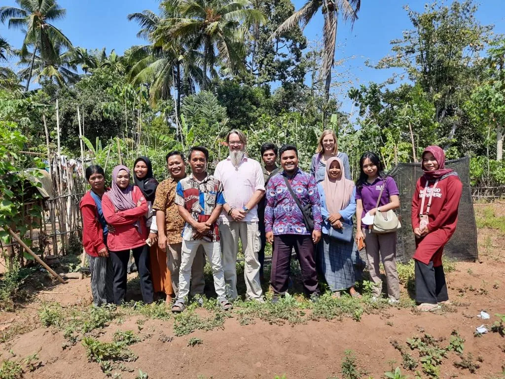 Kunjungan Project